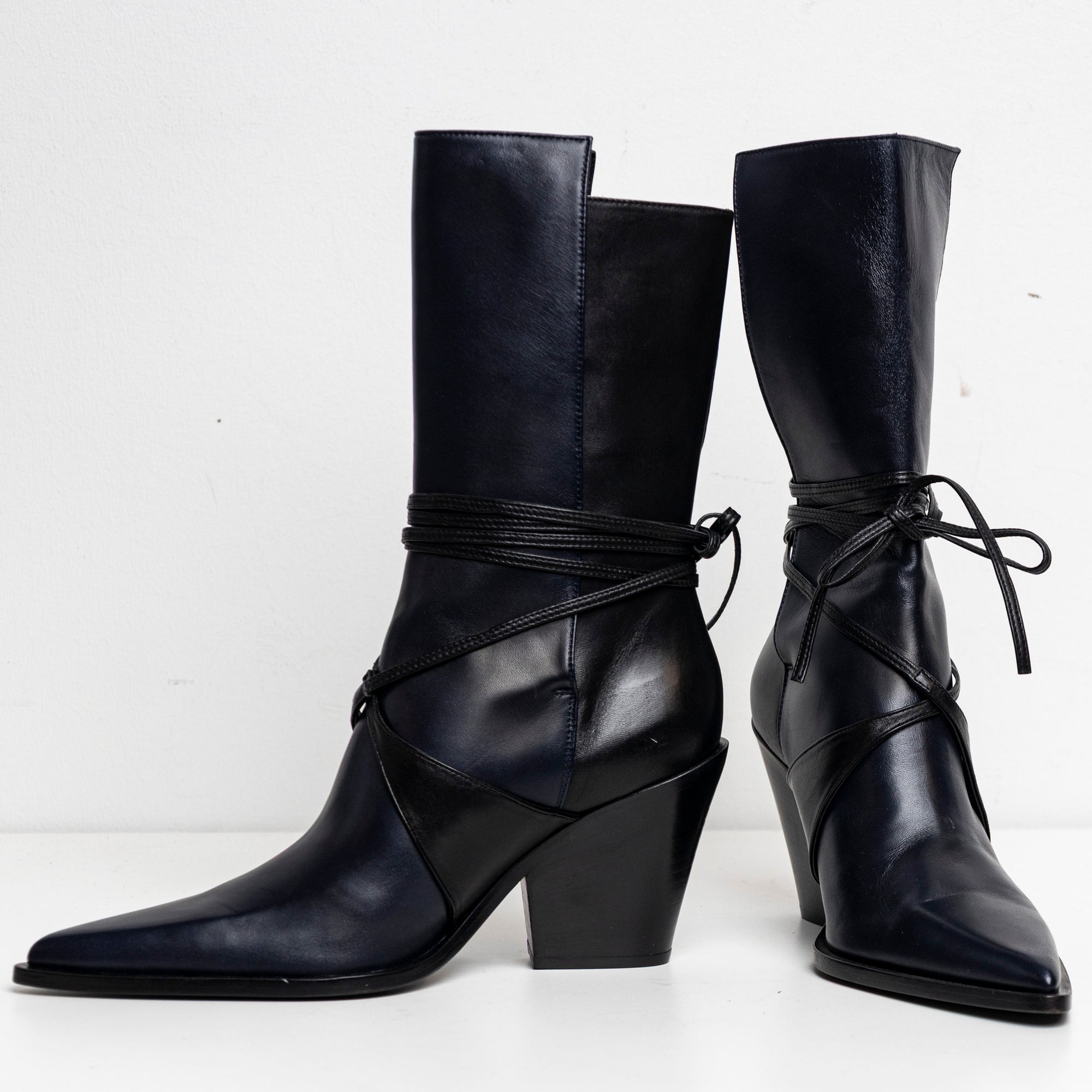 Bi-Color Boots Navy Black EU40 #2 (Like New)