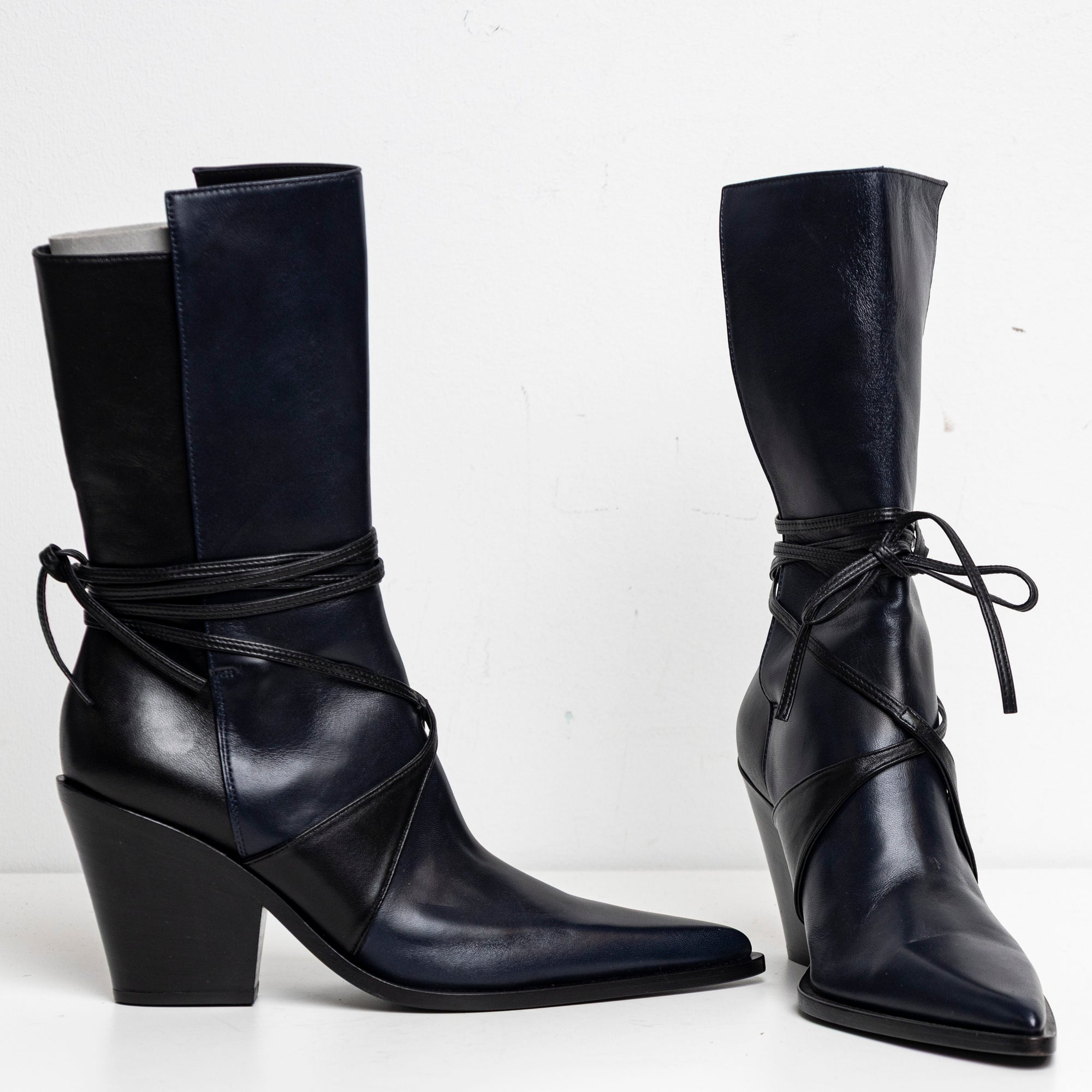 Bi-Color Boots Navy Black EU40 #2 (Like New)