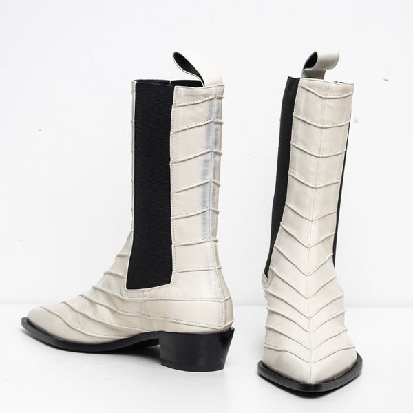 Chevron Boots White EU40 #3 (Like New)