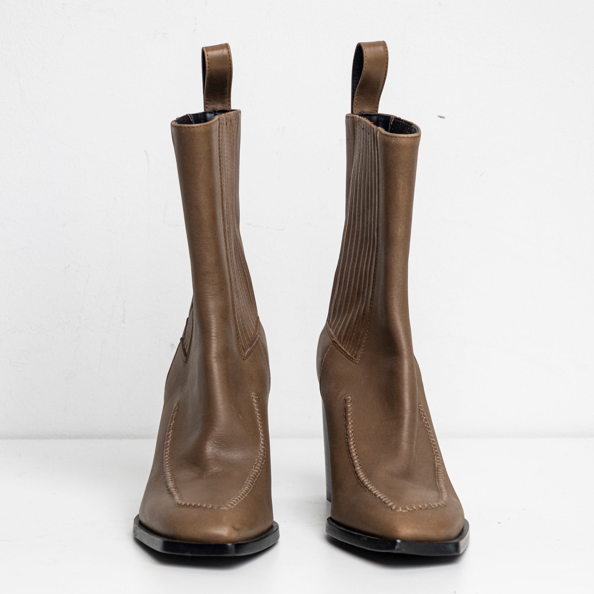 Hand-stitch Chelsea Boots Tan EU40