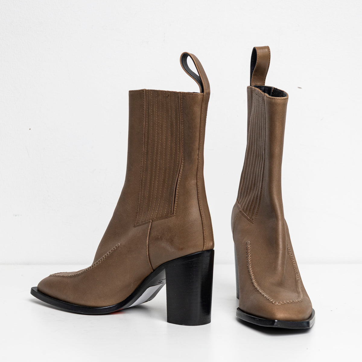Hand-stitch Chelsea Boots Tan EU40
