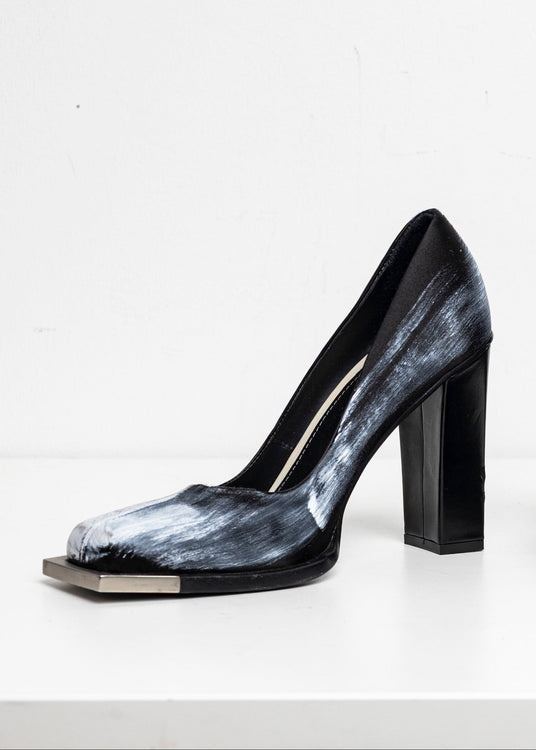 Metal Square Toes Pump Painted Black EU40