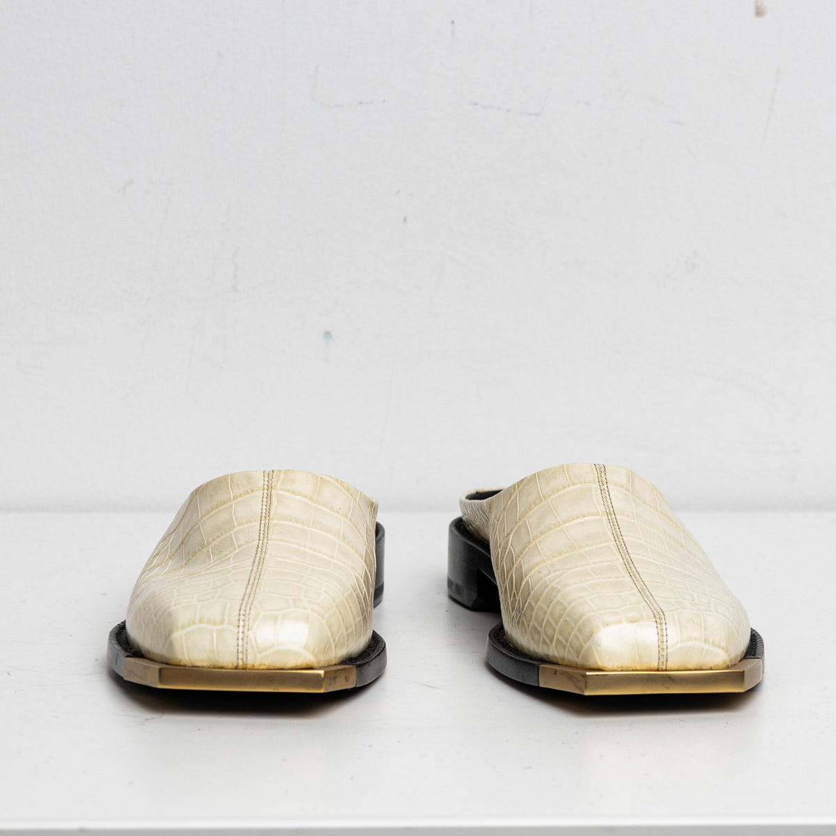 Metal Square Toes Slide White Croc EU40 (Like New)