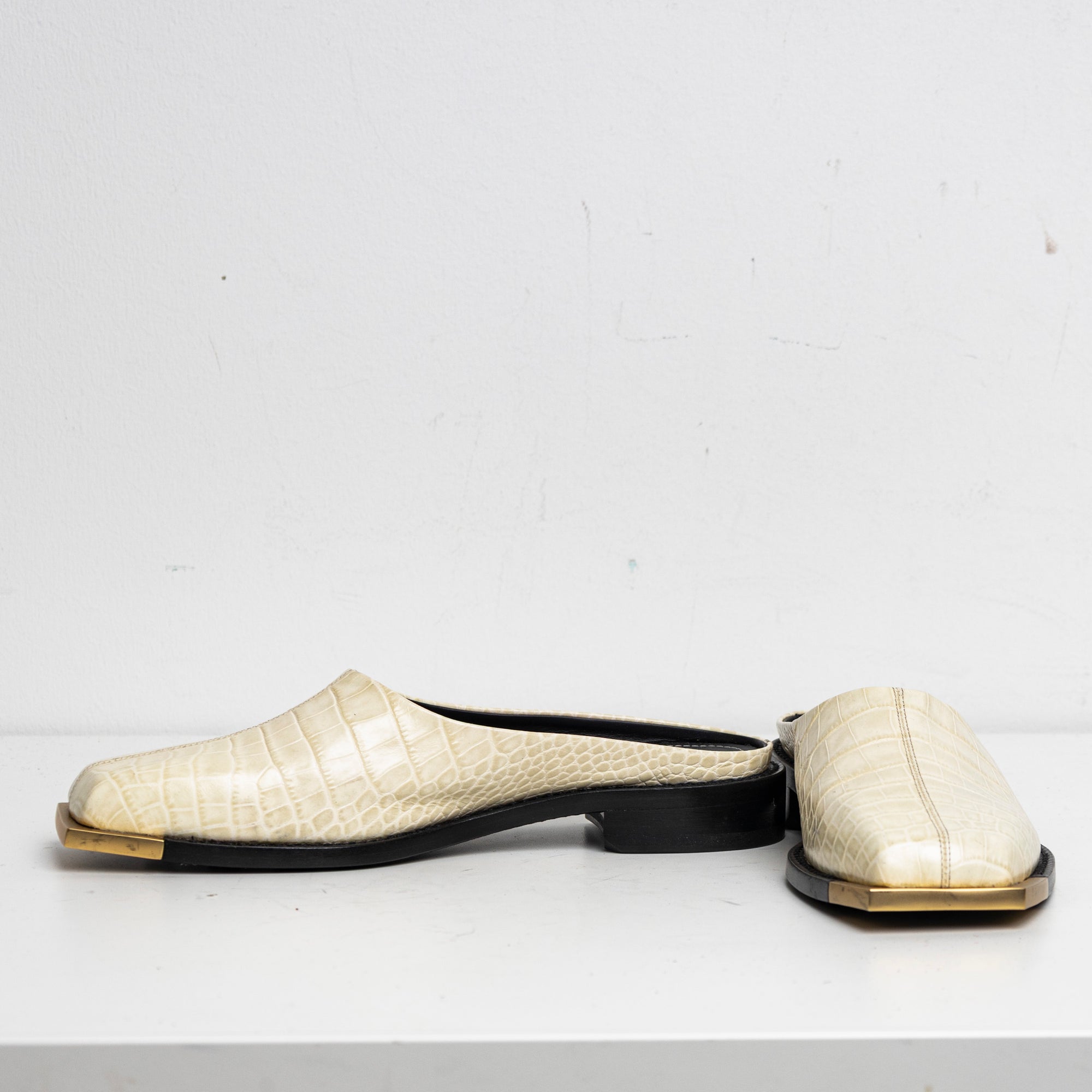 Metal Square Toes Slide White Croc EU40 (Like New)