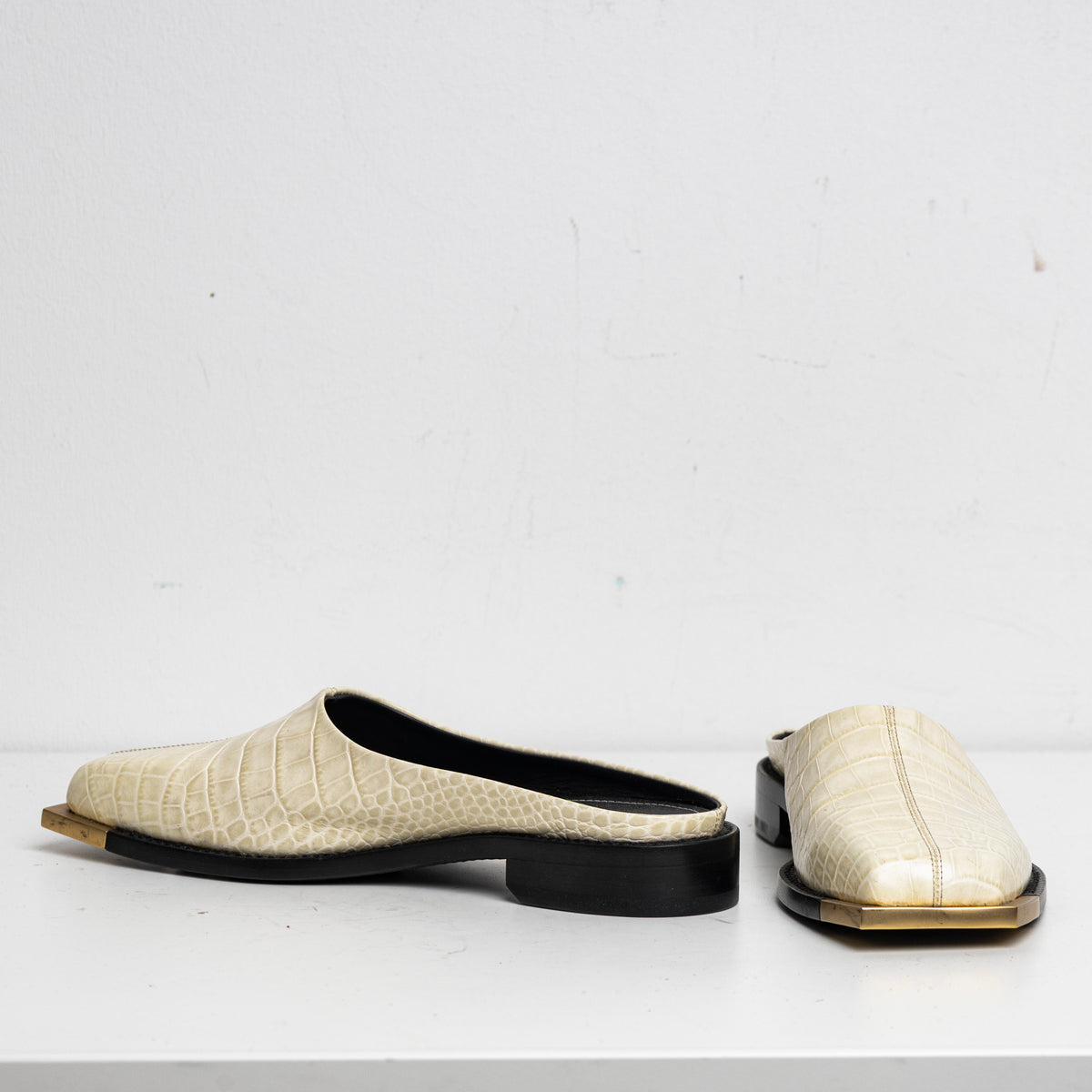 Metal Square Toes Slide White Croc EU40 (Like New)