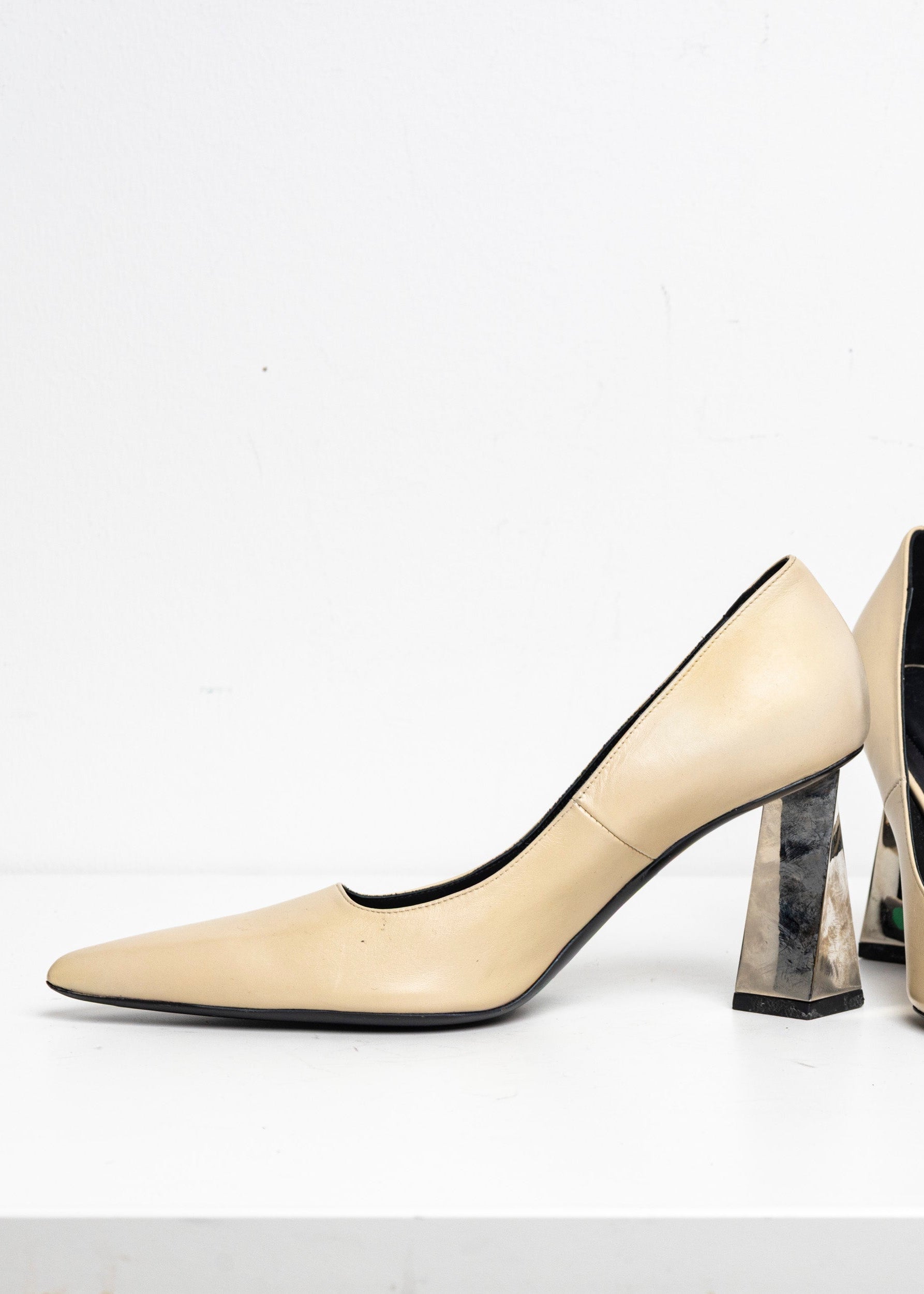 Prism Heels Vanilla EU40 #1 (Like New)