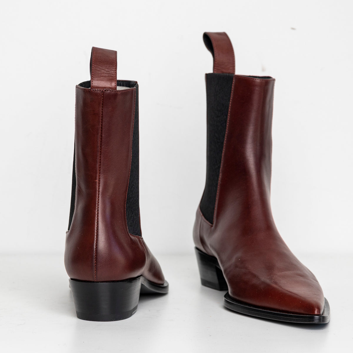 Sharp Chelsea Boots Brown EU40 #2 (Like New)