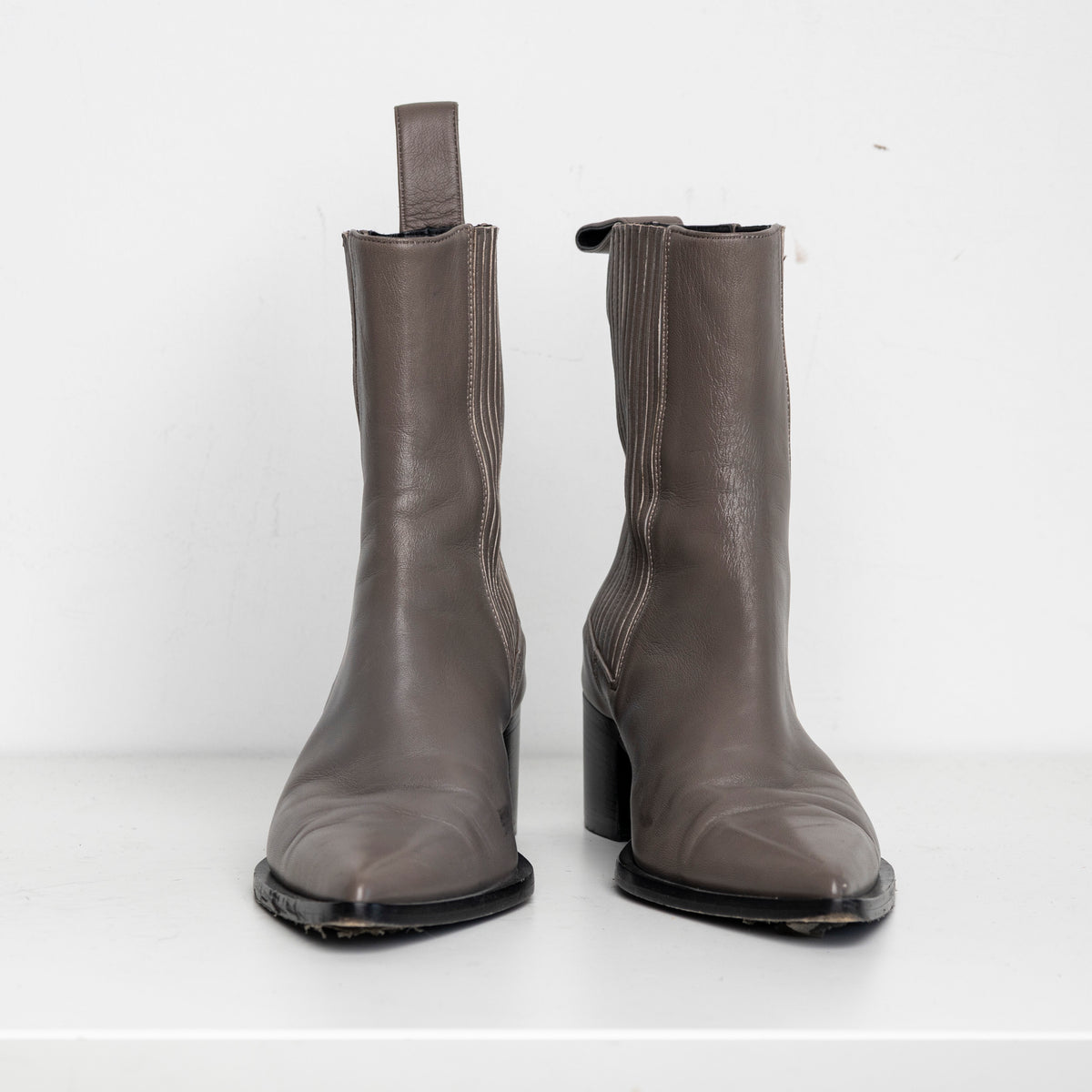 Sharp Chelsea Boots Gray EU40