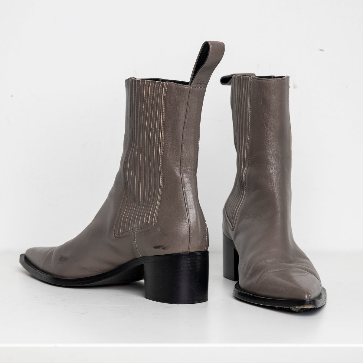 Sharp Chelsea Boots Gray EU40