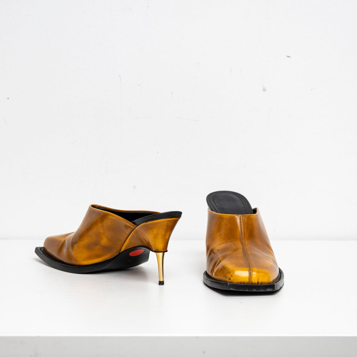 Square Toes Mule Orange EU40