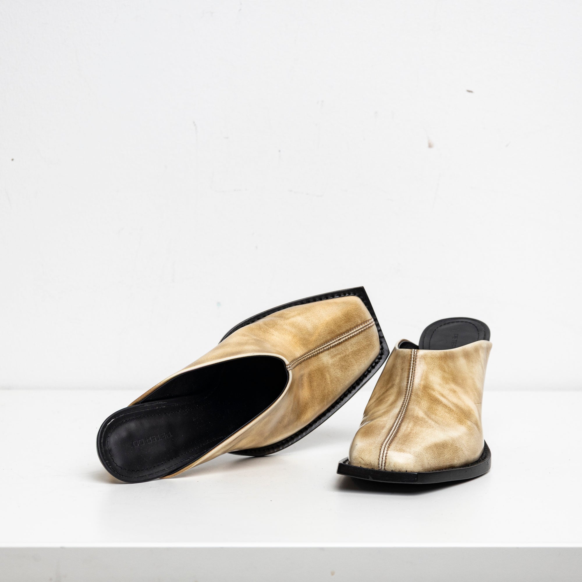 Square Toes Mule Vanilla EU40