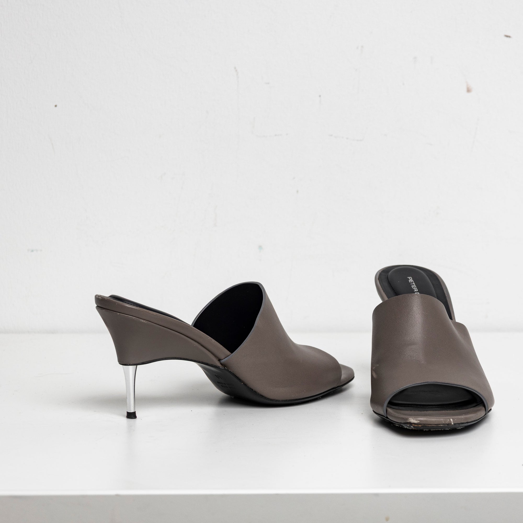 Summer Sandal Gray EU40