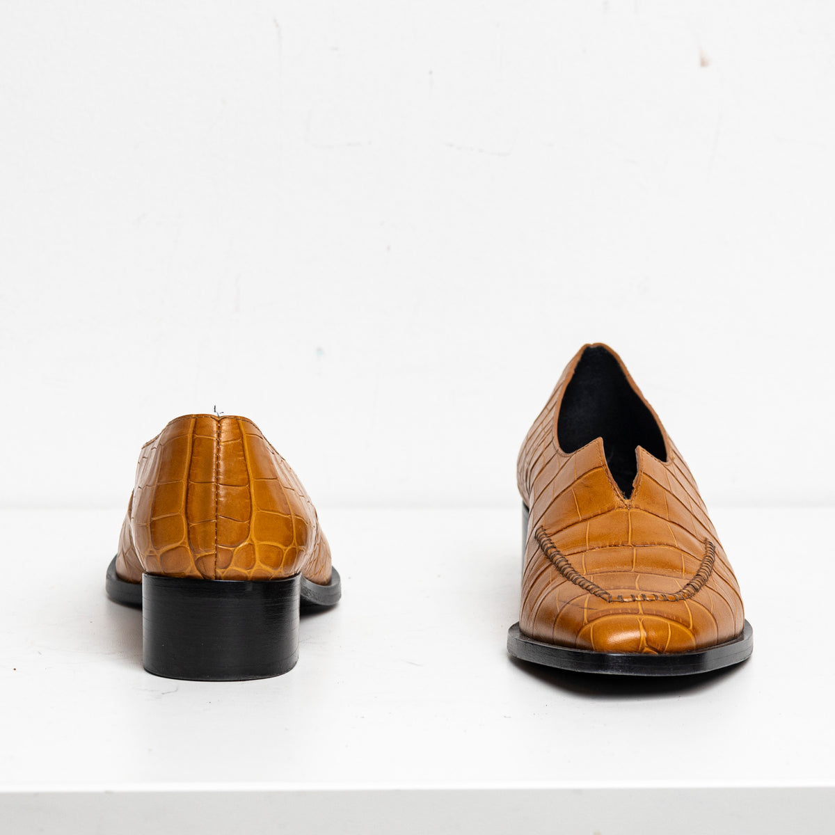 V-Neck Loafer Orange Croc EU40 #2