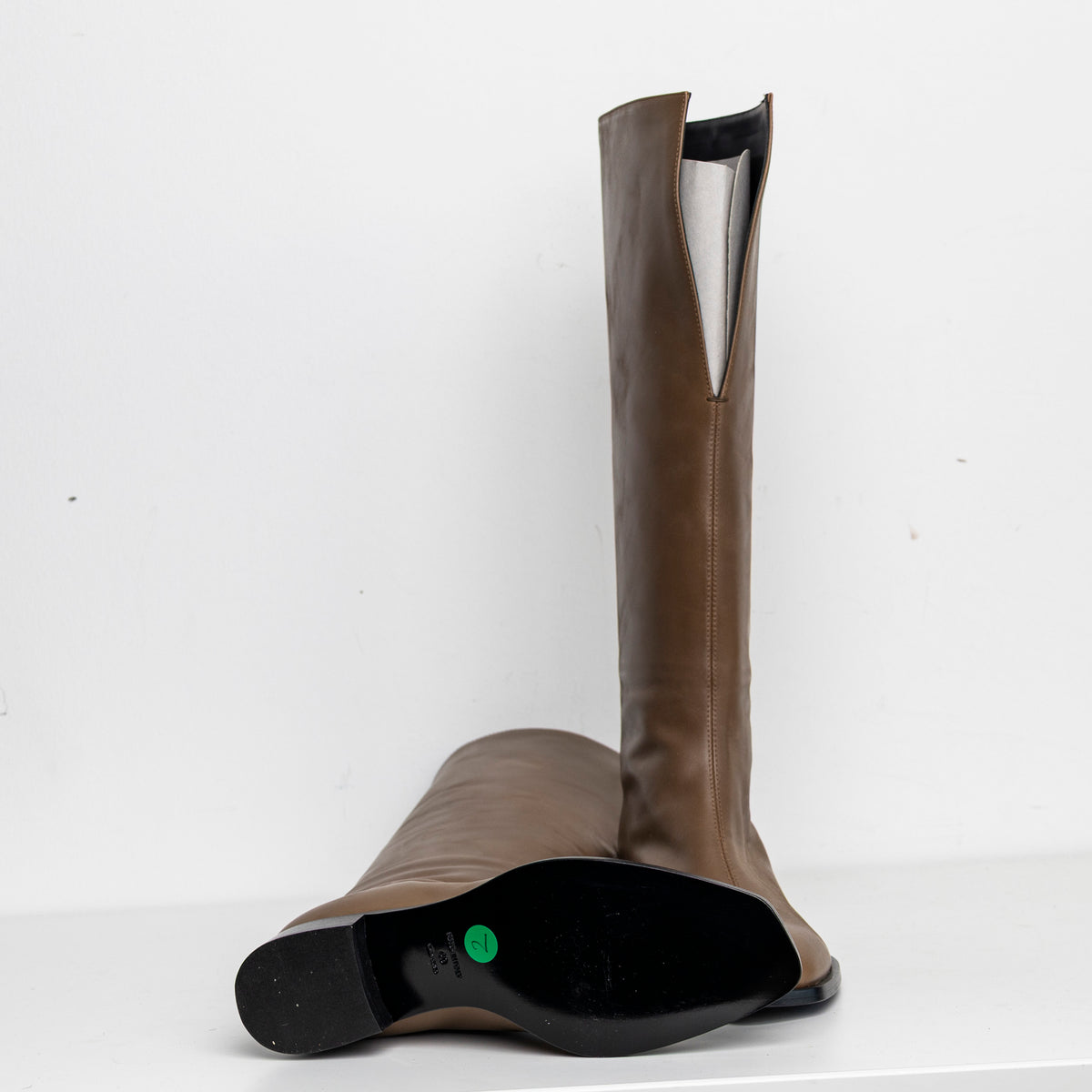 V-Neck Kneehigh Boots Tan EU40 #2 (Like New)